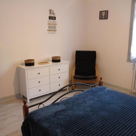 Tulipe, Appartement 5 Personnes, Entre Sancy Et Volcans D'Auvergne เออร์ซิวัล ภายนอก รูปภาพ