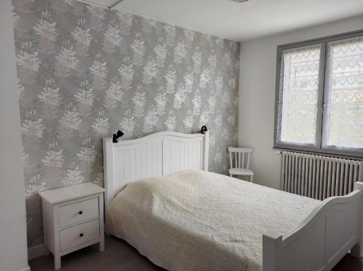 Tulipe, Appartement 5 Personnes, Entre Sancy Et Volcans D'Auvergne เออร์ซิวัล ภายนอก รูปภาพ