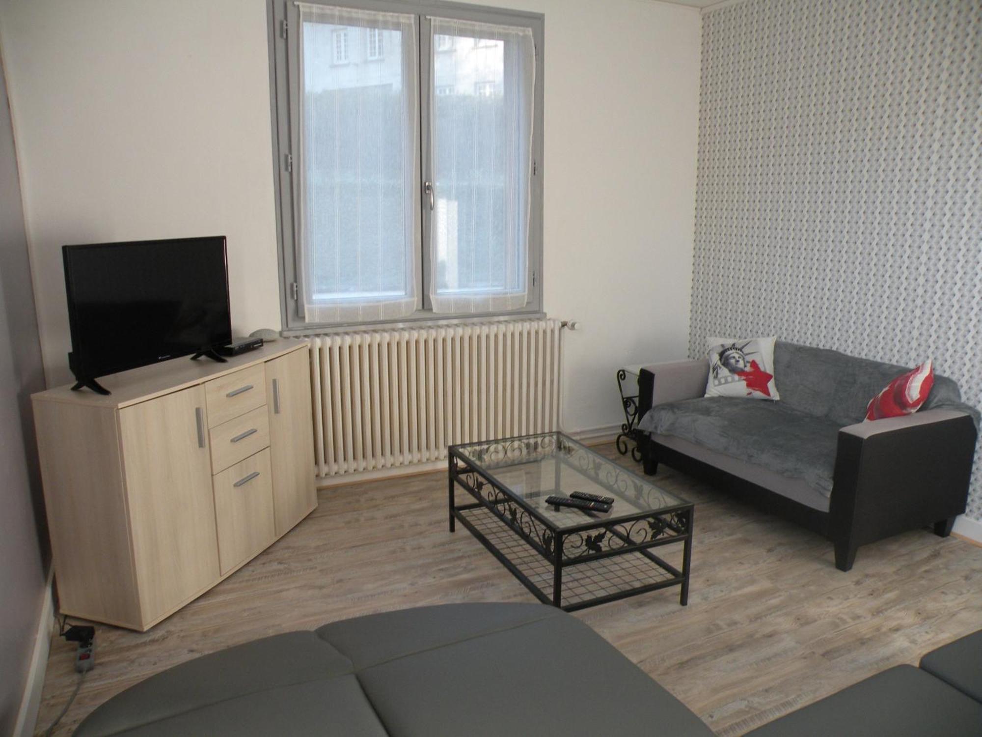 Tulipe, Appartement 5 Personnes, Entre Sancy Et Volcans D'Auvergne เออร์ซิวัล ภายนอก รูปภาพ