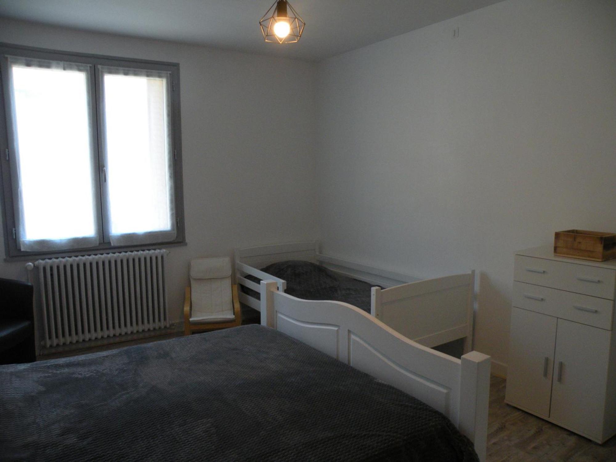Tulipe, Appartement 5 Personnes, Entre Sancy Et Volcans D'Auvergne เออร์ซิวัล ภายนอก รูปภาพ